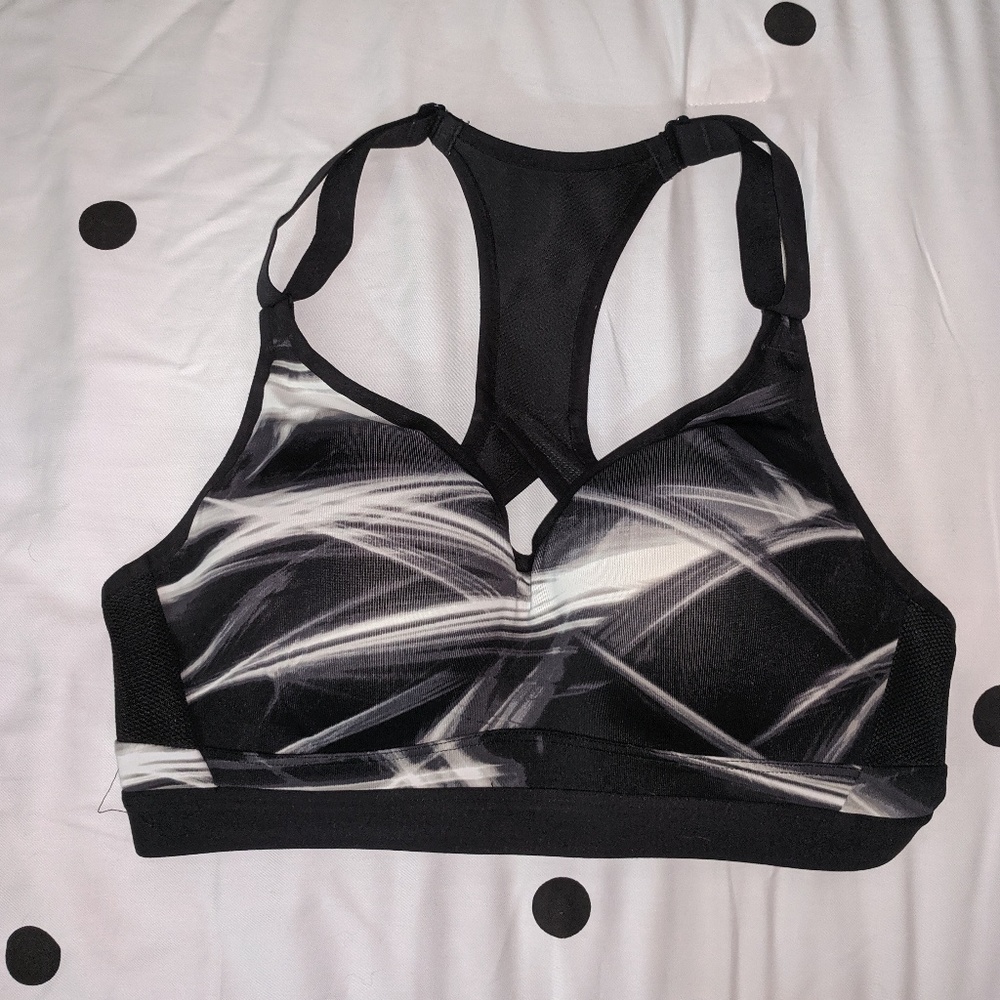 VS Incredible Sport Bra